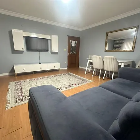 Yellow Apartament *